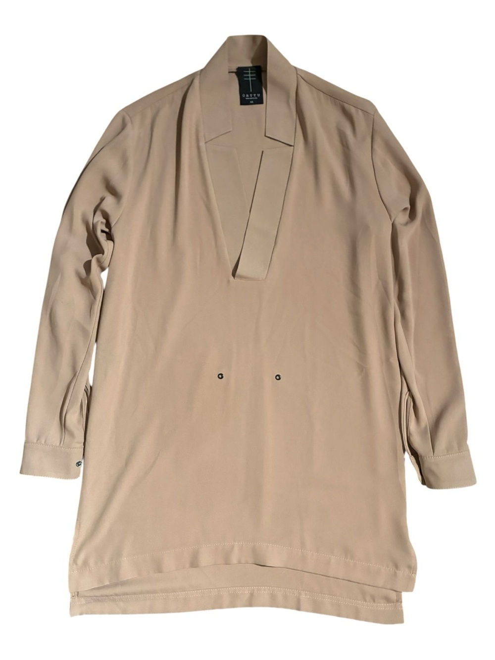 ORTTU V Neck Elongated Long Sleeve Shirt Breathable